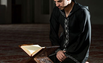 Reading Quran with transliteration